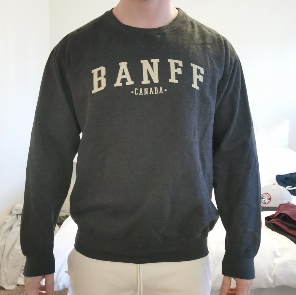Banff Men's Crew Neck